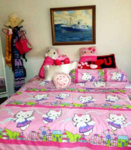 Hello Kitty king kize linen (fitted, pillow case, doona,bolster)