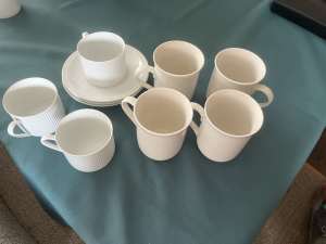 Coffee cups, cups and saucers
