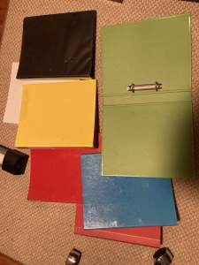 Folders to hold papers