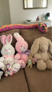 Wanted: Toys assorted plush