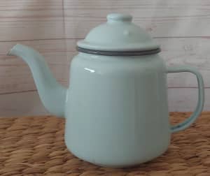 Falcon Houseware Enamelware Teapot - Mint Colour NEW