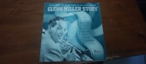Glen Miller Movie soundtrack vinyl Cover in good condition. Record is 