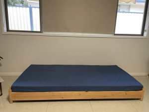Single Stackable bed with mattresses
