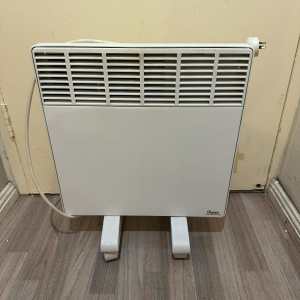 OLYMPIC 1KW WALL MOUNTED OR FLOOR PANEL CONVECTION HEATER WITH WHEELS