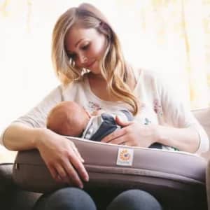Ergobaby Nursing Pillow - Breast feeding or bottle feeding made easy