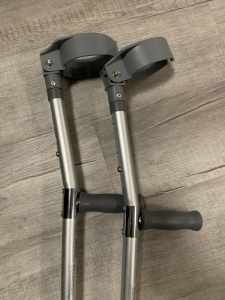 Wagner Forearm Crutches