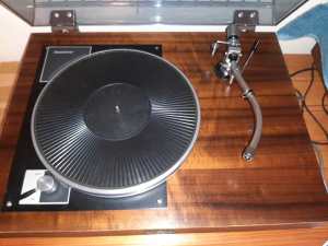Vintage Turntable High End Record Player Aussie Classic Wood BD1