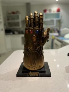Thanos Infinity Gauntlet HCMY Full Metal 1:1 Wearable Cosplay