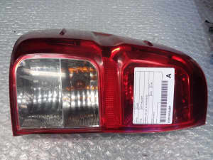 Left Taillight in body UTE for Toyota Hilux 2O15-2O2O Ref:5687