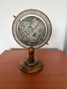 Decorative Old World Desk Globe