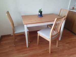 Kitchen dining table and 3 chairs