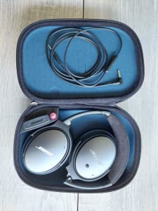 Bose QuietComfort noise cancelling headphones