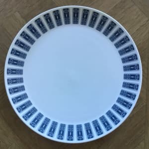 Sold - Noritake Progression PACIFIC 9010 Dinner Plate