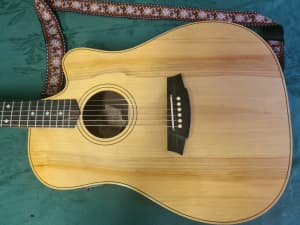 Cole Clark Electric Acoustic guitar FL2EC-BRF Bunya/Maple/Rosewood