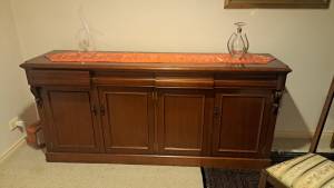 Beautiful solid pacific mapel sideboard