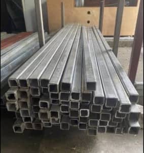 Steel TUBES SHS 40x40x3x2.4m painted and zinc coated