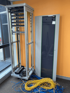 Server Rack 42RU freestanding with doors, patch panels, fans, power