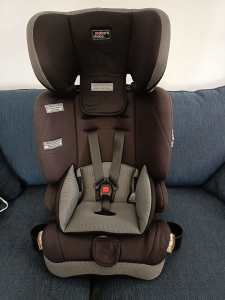 Mothers Choice Convertible Booster Car Seat Child Baby 6 mths - 8 yrs