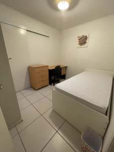Single room rent in Salisbury 