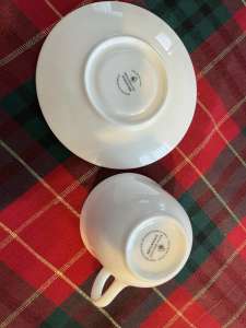 Royal Doulton Cups & Saucers