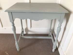 Side table, french grey paint