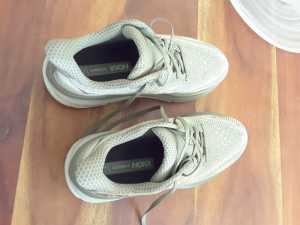 Running Shoes Hoka Clifton 8 Sz 41 1/3