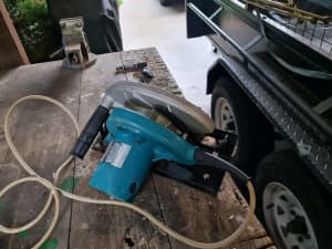 Makita 235mm Circ 2000w Electric Power Saw in Very Good Condition 