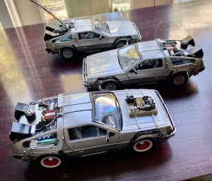 1:24 WELLY BACK TO THE FUTURE DELOREAN TIME MACHINE TRILOGY