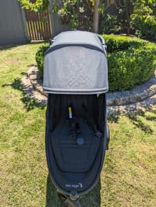 Baby Jogger Stroller - city mini GT2 - excellent condition
