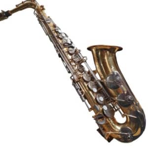 Saxophone Vito Alto Yellow