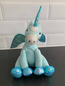Sparkle soft toy unicorn with sound and movement