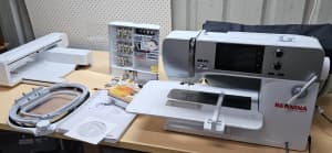 Bernina B570QE sewing and Embroidery machine Excellent condition.