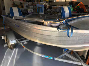 AMAZING Blue Fin 3.6 Rascal in good condition!