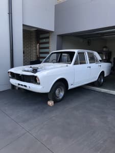 Ford cortina 1968 project cheap!!