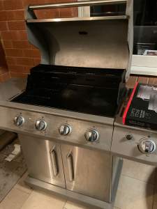 3 burner hooded BBQ, priced to sell!