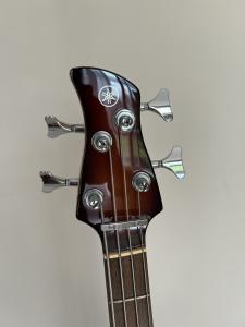 Yamaha TRBX 204 active bass (Old Violin Sunburst)