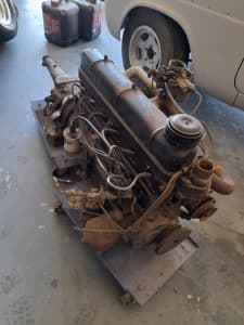 Ford Zephyr engine & transmission