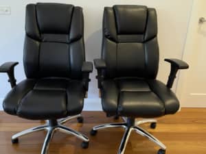 One premium multi functional office chair in excellent condition. 
