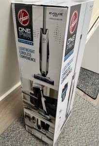 Evolve Pet Cordless Vacuum by HOOVER