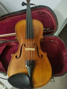 Old full size German violin 