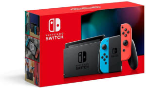 Nintendo switch bundle (Super Smash Bros Ultimate & Just dance 2020)