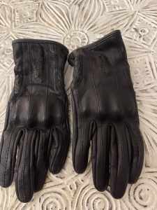 RXT ladies motorbike gloves. L-M/7