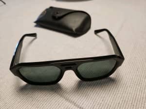 Sunglasses Ray-Ban Corrigan RB4397 667787 Black