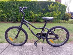 GIANT Moda - kids pedal bike - 20 inch wheel size