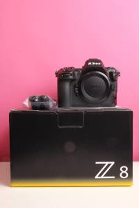 *BRAND NEW UNUSED Nikon Z 8 Z8 45.7P Full Frame Camera OZ Stock w Wrty
