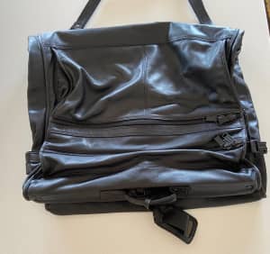 Black High Quality real leather Suit/Garment bag for business/weekend