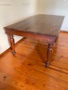 Freedom furniture hardwood dining table