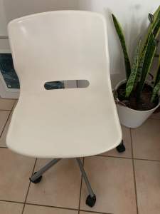 Ikea white desk or office chair