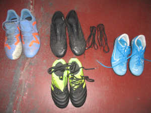 KIDS FOOTBALL/SOCCER BOOTS/RUNNERS ASSORTED SIZES