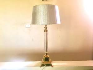 Vintage Lauriston solid brass crystal table lamp
